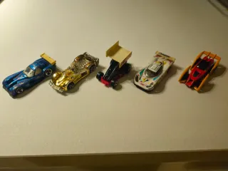 Set 5 Macchinine Hot Wheels