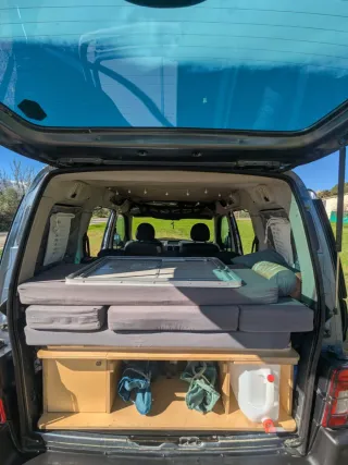 Kit Mueble Camper + colchon + aislantes + otros