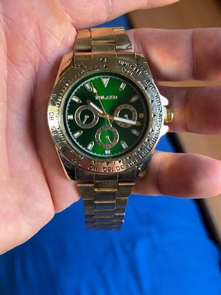 Reloj YOLAKO Dorado y Verde Nuevo