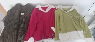 Conjunto de ropa: cárdigan y camisetas