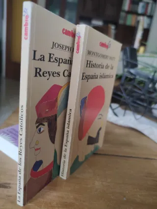 Lote 2 libros historia Cambio 16