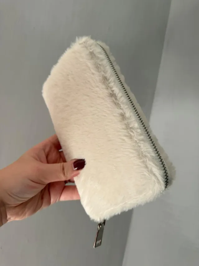 PORTAFOGLIO ECOPELLICCIA BIANCO IDEA REGALO