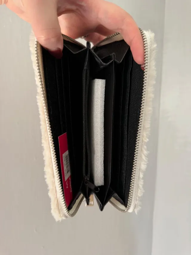 PORTAFOGLIO ECOPELLICCIA BIANCO IDEA REGALO