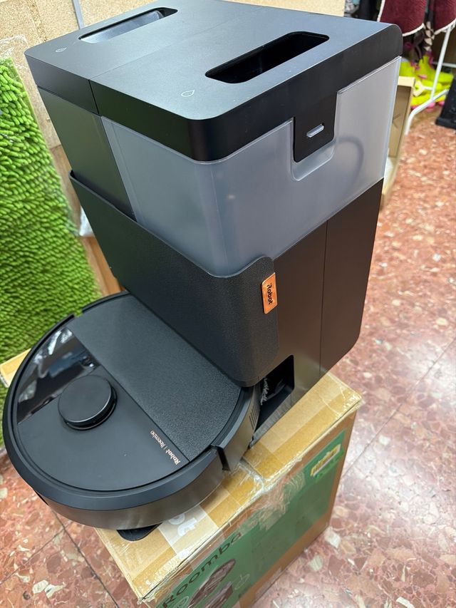 iRobot Roomba Plus 505 Combo + Base AutoWash