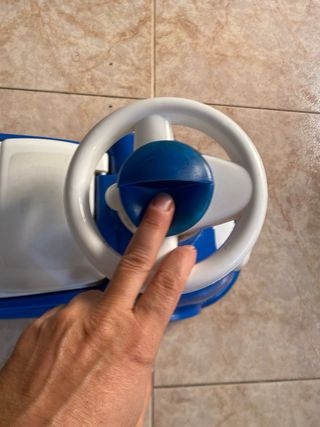 Correpasillos azul y blanco