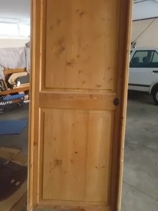 Puerta madera pino antigua con premarco
