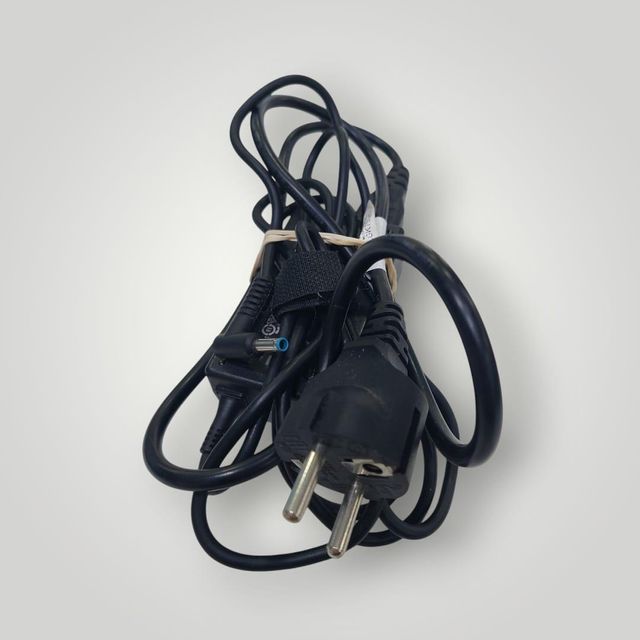 Portatile HP 15S-FQ1XXX Intel Core i7-1065G7 1TB SSD/8GB RAM Windows 11+caricatore