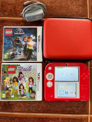 Nintendo 2DS Rossa e Bianca + Accessori e giochi