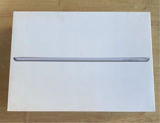 iPad 6ª Gen 128GB Plata/Gris Espacial