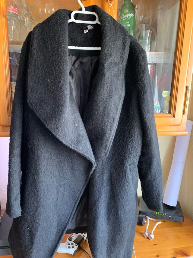 Abrigo H&M Negro