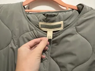 Cazadora acolchada mujer