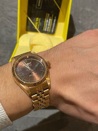 Relógio Invicta Dourado e Castanho