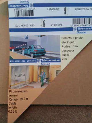 Sensor óptico fotoeléctrico XUL-M06031