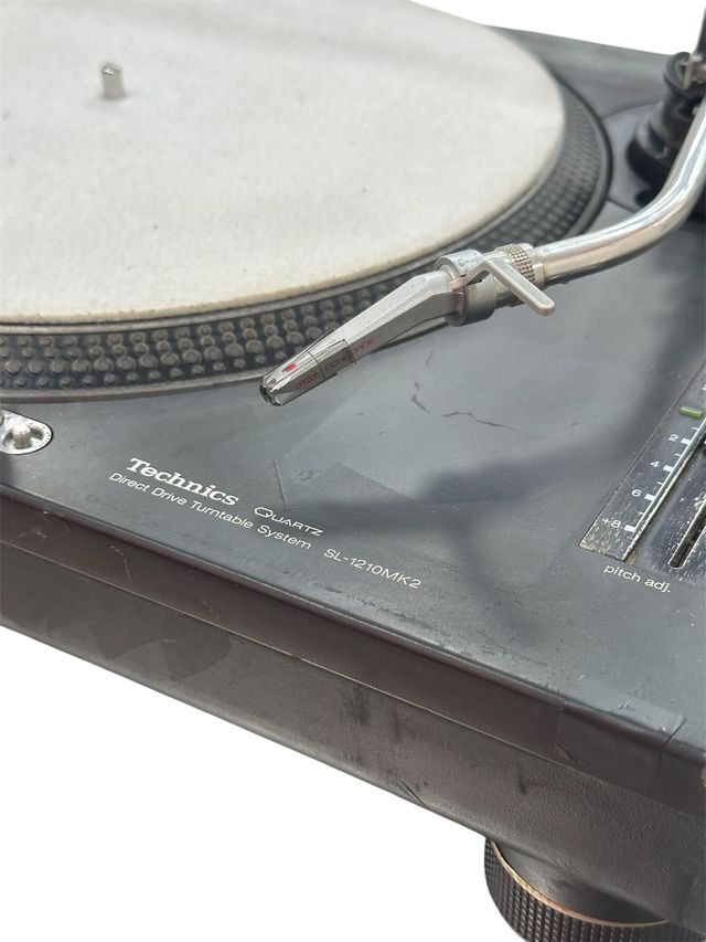 PLATO TECHNICS SL 1210 MK2 CON AGUJA CONCORDE ORTOFON Y CARCASA