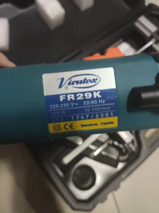 Fresadora con maletín Virutex