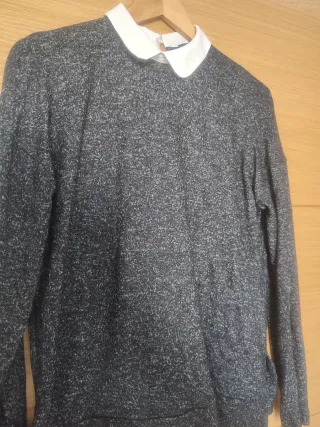 Jersey Lefties gris con cuello blanco