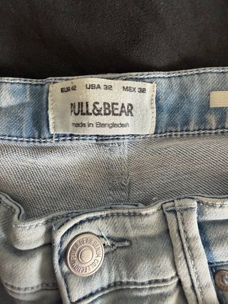 Pantalones cortos vaqueros Pull&Bear Talla 42