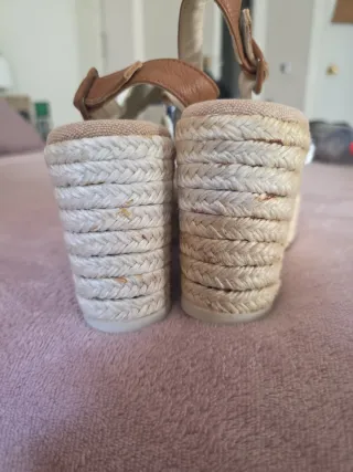 Sandalias cuña esparto trenzadas
