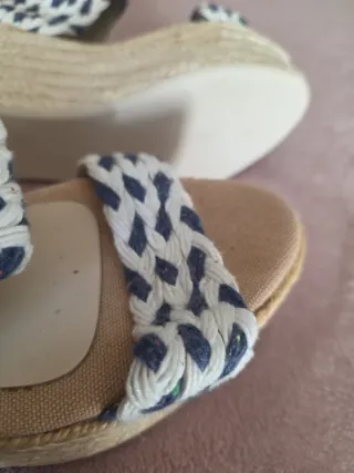 Sandalias cuña esparto trenzadas
