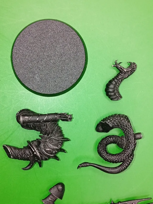 Warhammer Parti Componenti