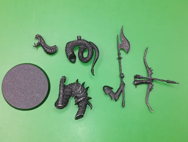 Warhammer Parti Componenti