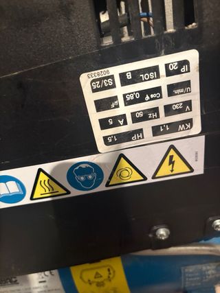 Compresor de aire Makita NT0 2002