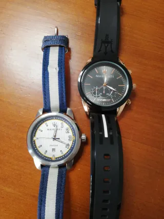 Reloj Maserati Azul y Plateado y otro negro y oro