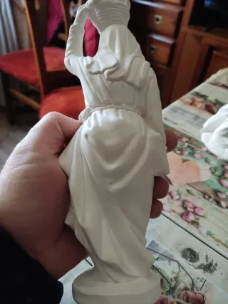 3 figuras lavanderas escayola