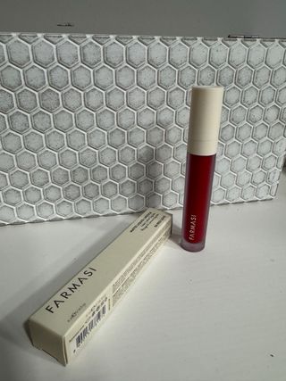 Labial Líquido Mate Farmasi 06 Red Love