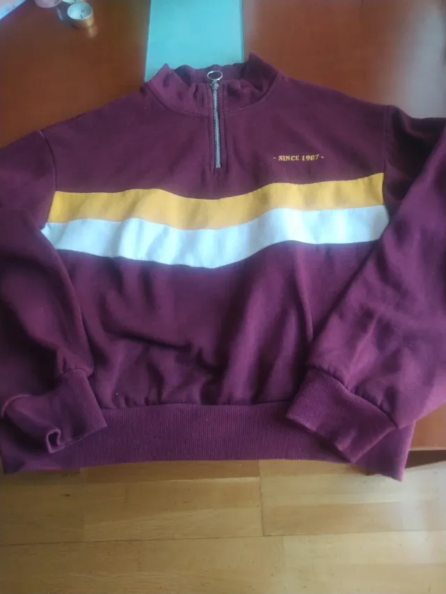 Sudadera Bershka talla S