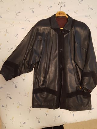 Chaqueta de Piel Negra hombreras Zerimar Talla M