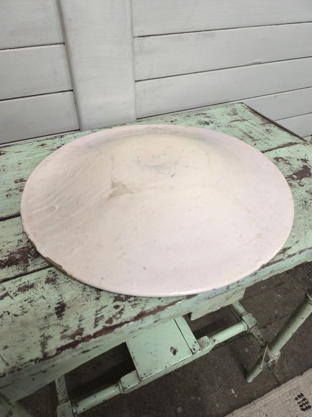 Antico piatto decorato blu e bianco