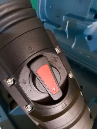 BOSCH MARTILLO PERFORADOR SDS MAX GBH 6-42 C