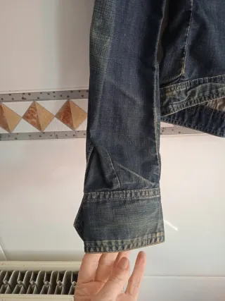 Cazadora Levis S entallada