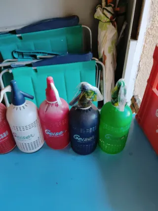 Caja de sifones vintage