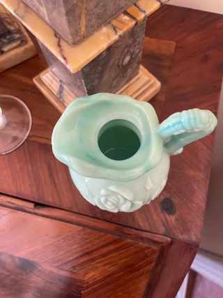 Bottiglietta vetro opalino Avon floreale