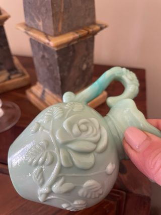 Bottiglietta vetro opalino Avon floreale