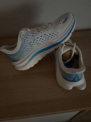 Zapatillas Hoka Running Blancas y Azules