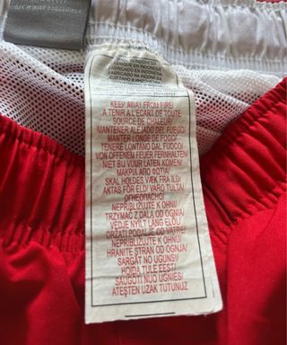 Costume da bagno Nike rosso – originale, comodo