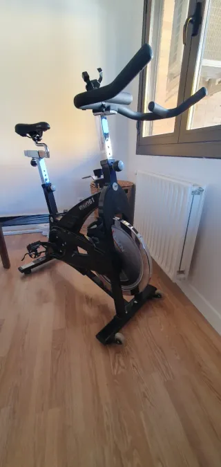 Bicicleta Spinning DKN 61