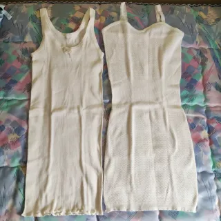 Camisetas interiores y combinación amarillo