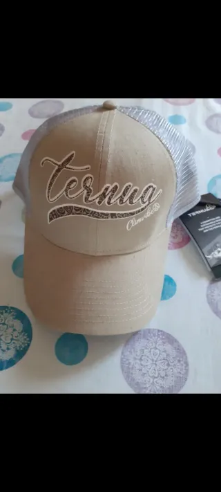 Gorra Ternua original a estrenar con etiquetas.