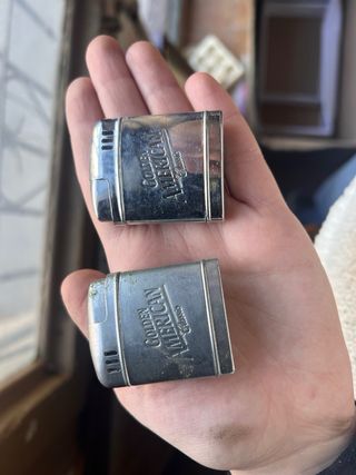 Set di 7 accendini Golden American