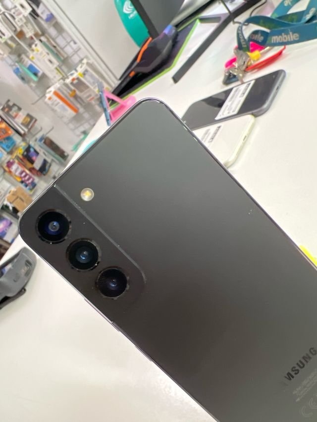 Samsung Galaxy S22 5G Negro