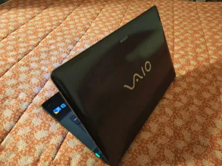 Portátil Sony Vaio con reproductor  Blu-Ray