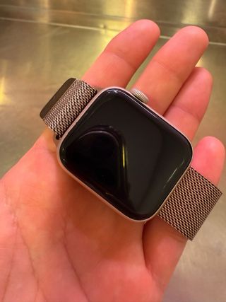 Apple Watch SE Oro