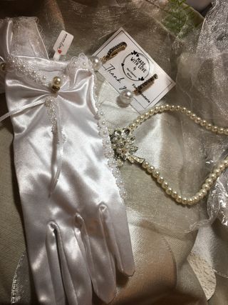 Conjunto Novia Collar pendientes y Guantes en Caja