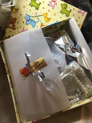 Conjunto Novia Collar pendientes y Guantes en Caja