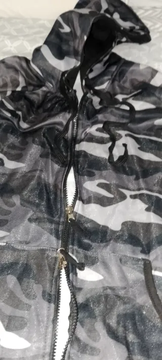 Pijama entero camuflaje hombre