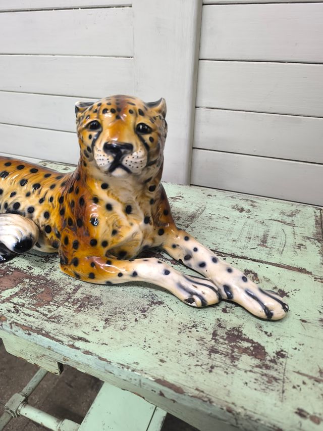Leopardo de cerámica vintage